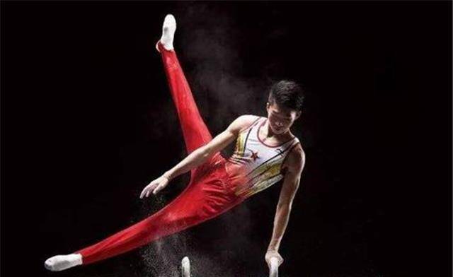 法国体操高手表现出色，获得全能冠军