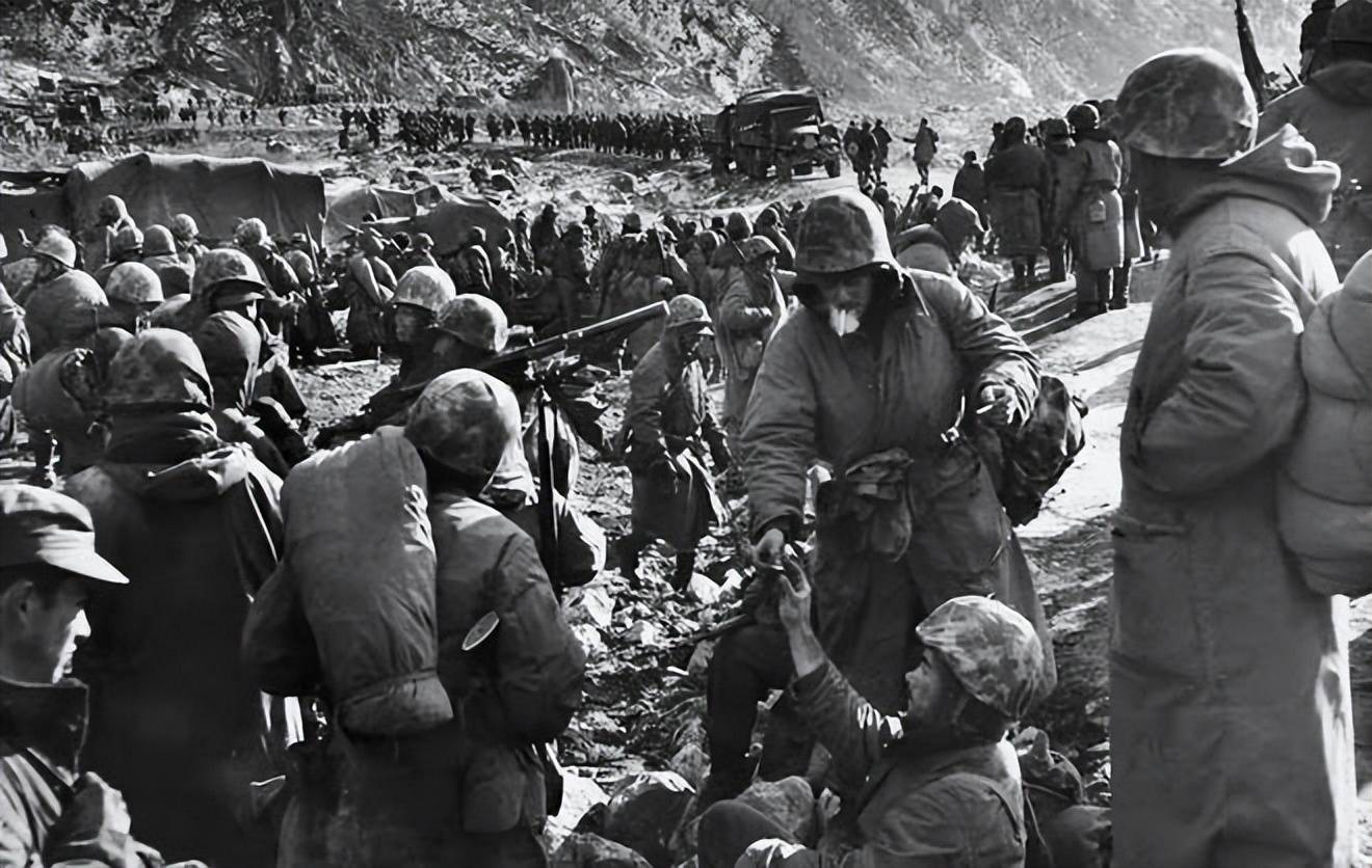 库恩斯主帅受到欠薪纠纷困扰,球队士气不振 库恩斯主帅受到欠薪纠纷困扰,球队士气不振