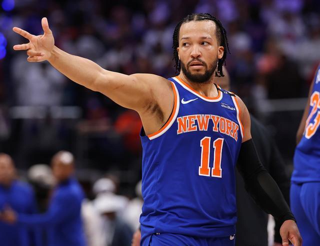 活塞大胜尼克斯，战术运用得当受到好评