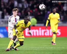 里昂队员战无不胜，梦碎法甲虹膜