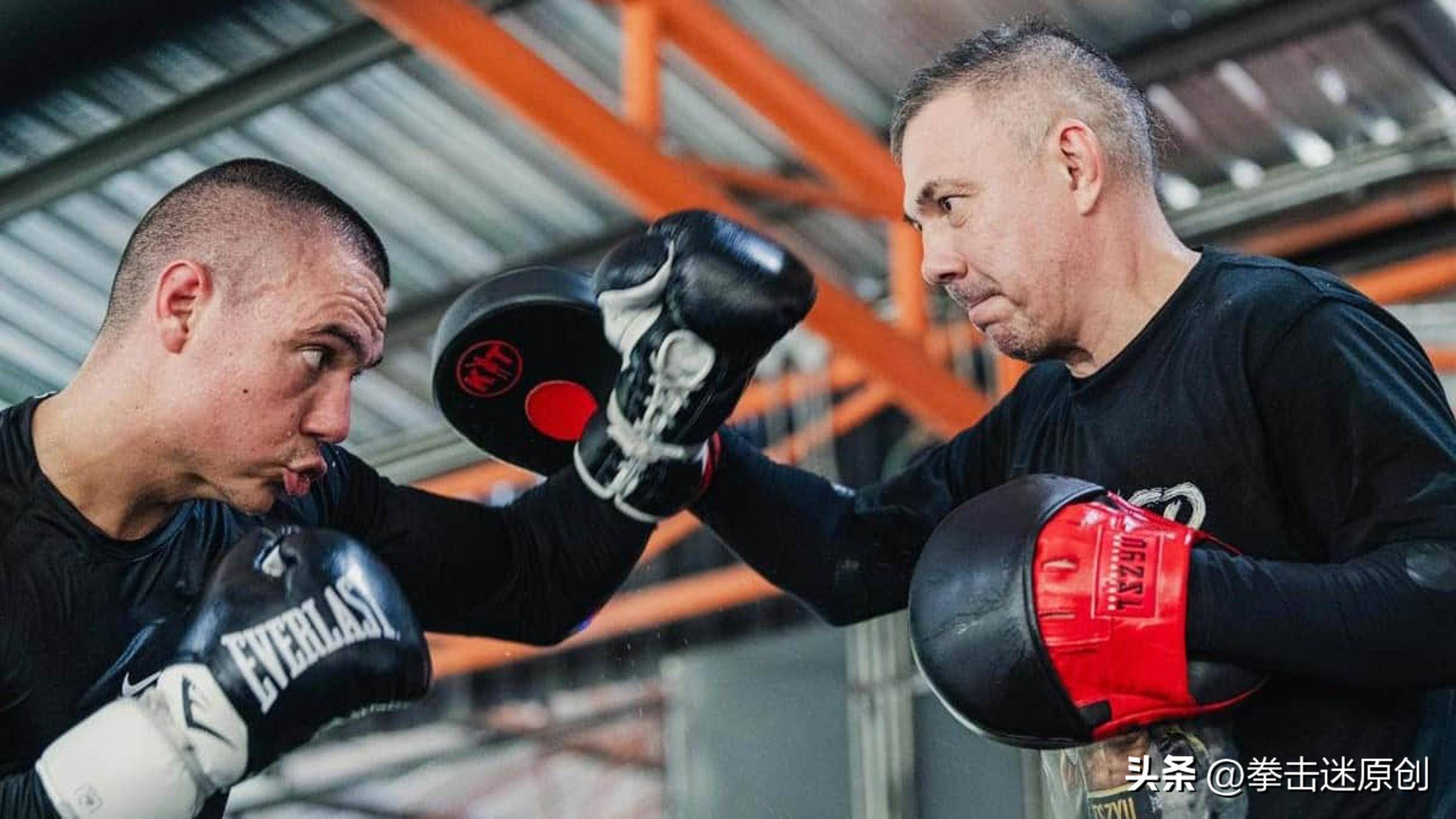 拳击选手紧急调整策略，备战即将到来的比赛