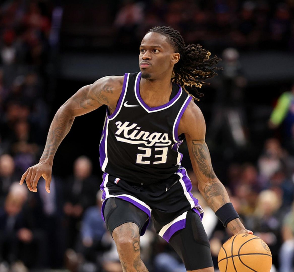 雄鹿队主场胜率不减，东部第一位置牢不可破