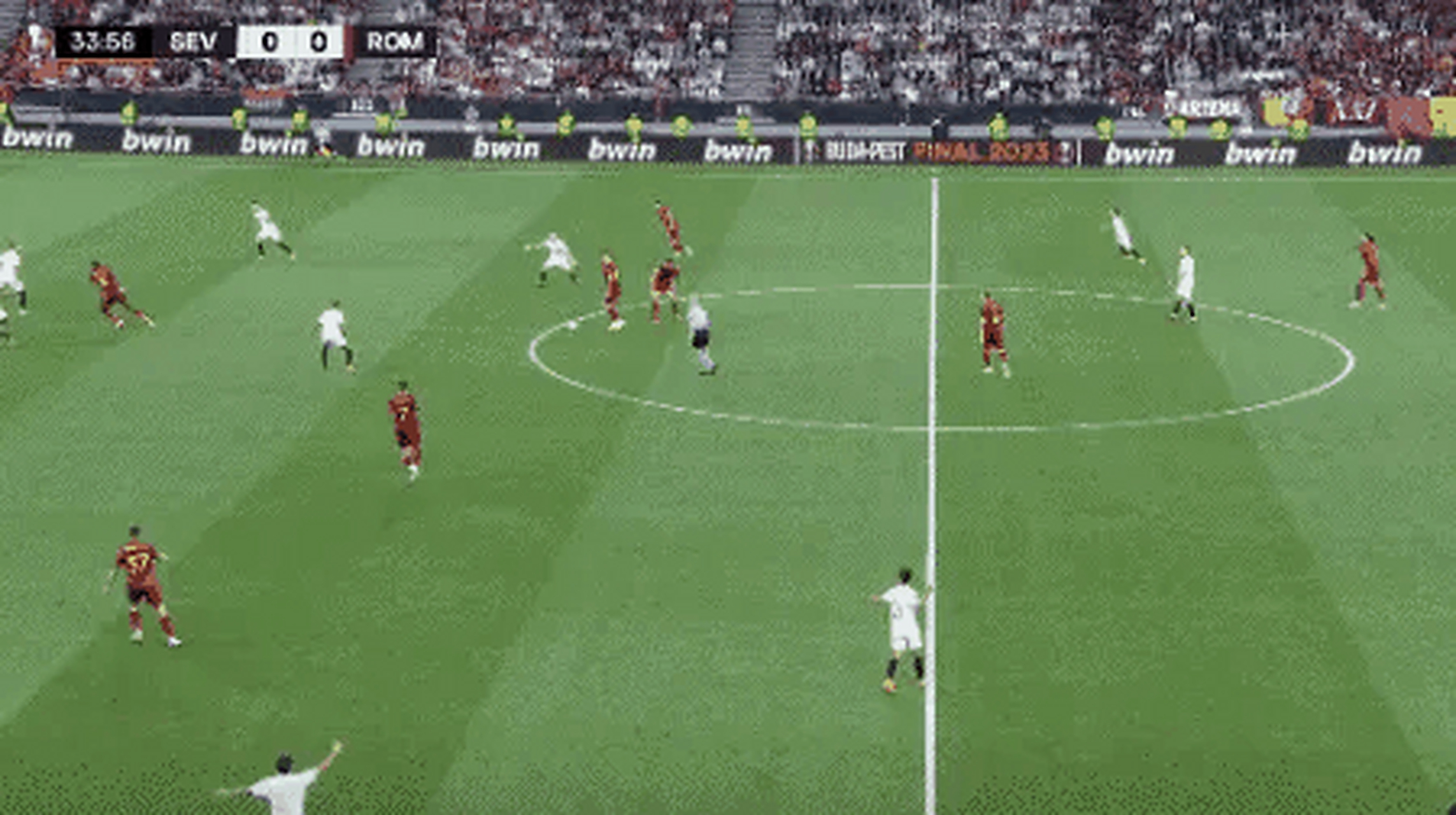 塞维利亚依靠点球战胜同城对手，保持领先