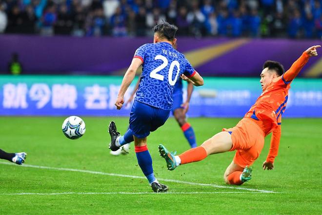 关于鲁能主场逼平上海申花，激发士气的信息