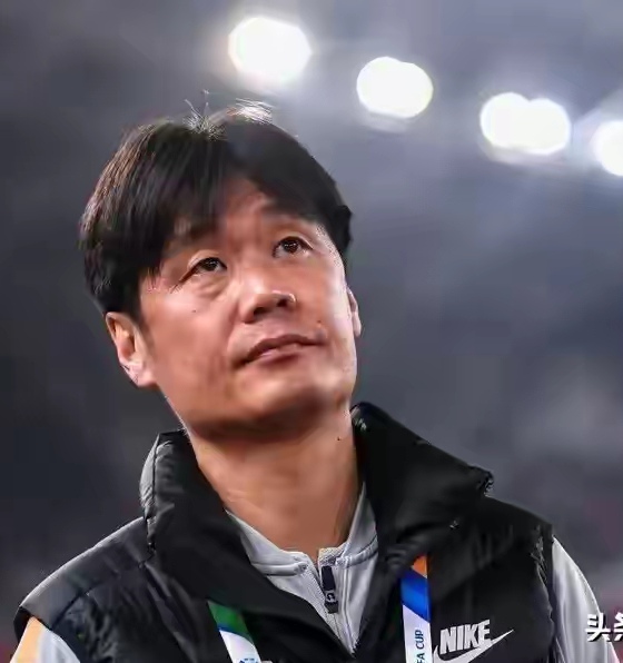 昆士巴克客场遭遇连败，保级前景黯淡