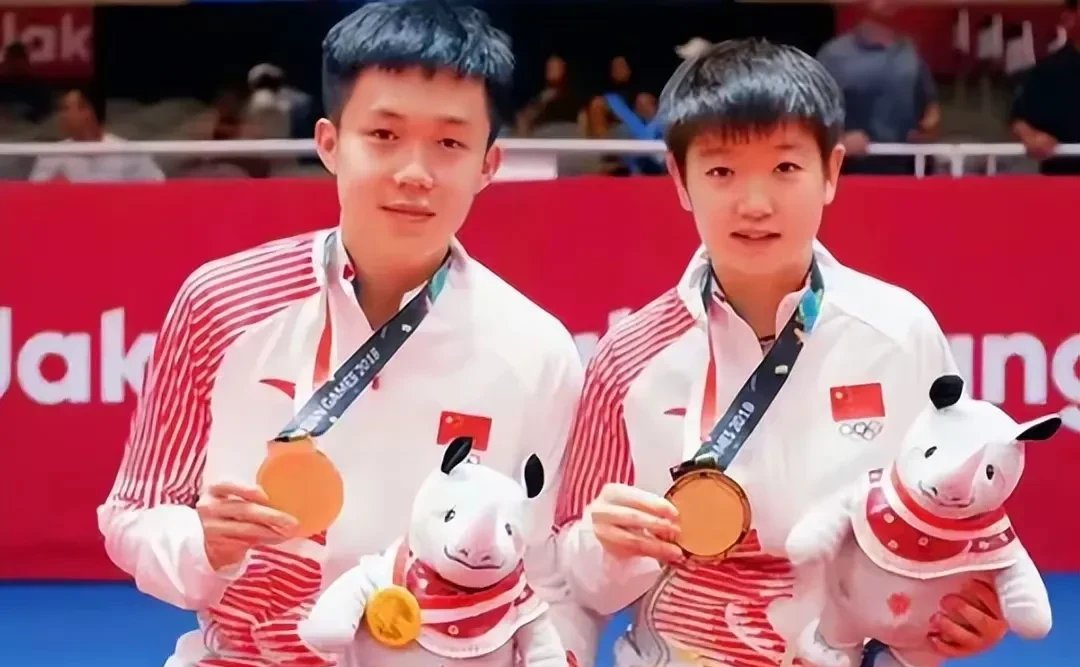 阿尔克斯主场小胜,成功守住分领先 阿尔克斯主场小胜,成功守住分领先